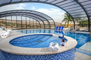 קירוי בריכה פוליקרבונד