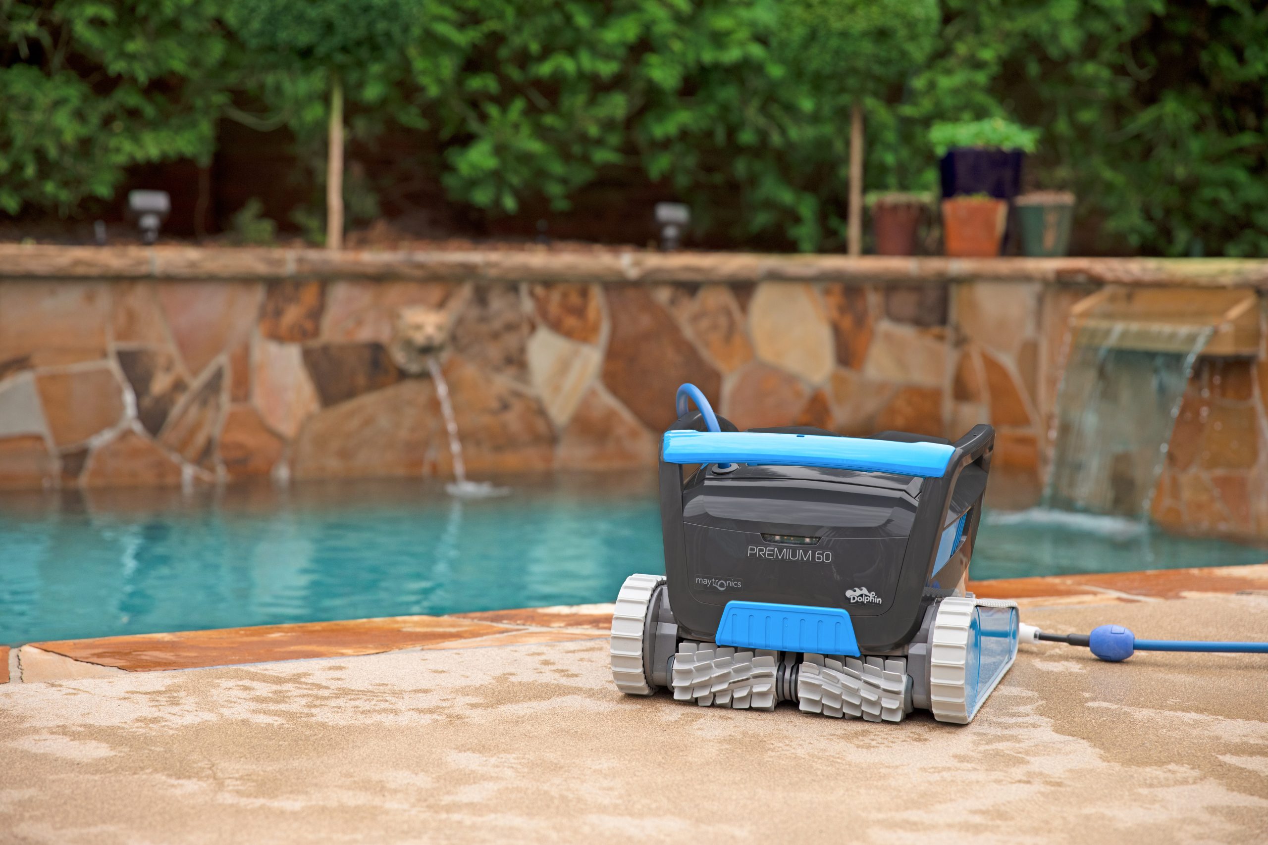 רובוט לבריכה דולפין דגם Dolphin Premium 60 Maytronics – תמונה 9