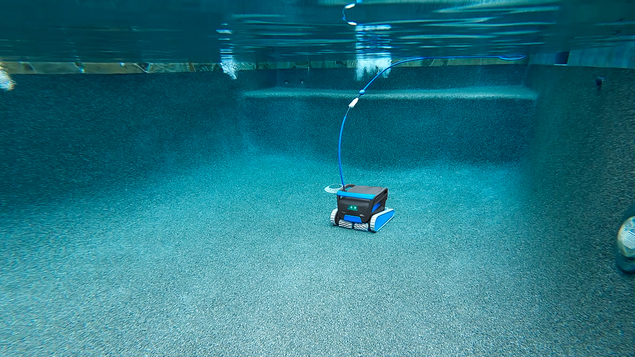 רובוט לבריכה דולפין דגם Dolphin Premium 60 Maytronics – תמונה 8